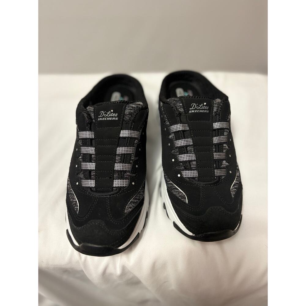 Skechers D'Lites Resilient Black White Slip On Sneaker Mules Womens 8